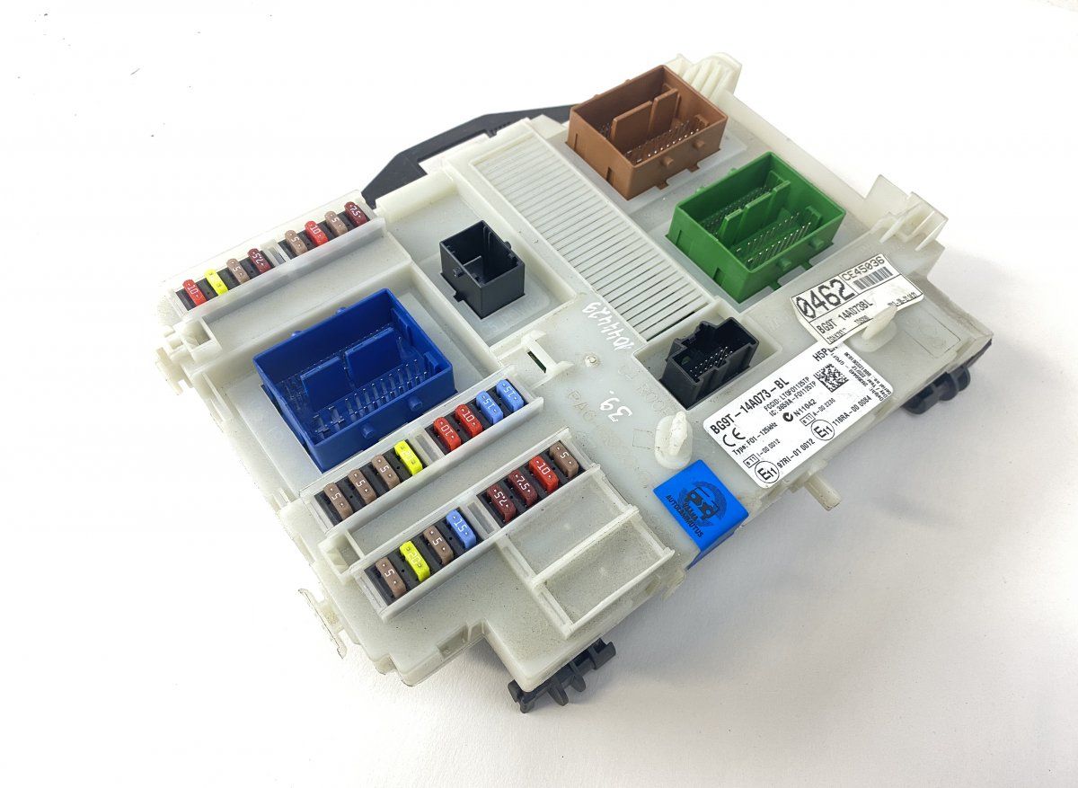 1861473 Fuse box FORD MONDEO Mk IV (BA7) (2007-2014)