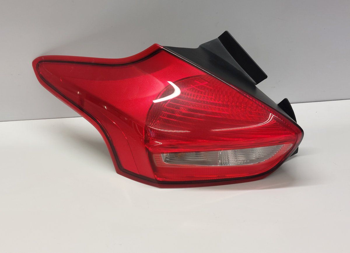 F1EB-13405-CF F1EB13405CF F1EB-13405-B F1EB13405B Tail light, right FORD FOCUS III (2010-2018)