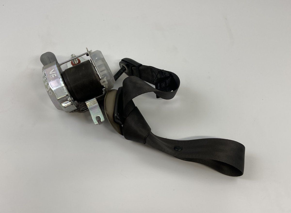 888103Z000HZ Seat Belt Front Left HYUNDAI i40 (VF) (2011-2019)