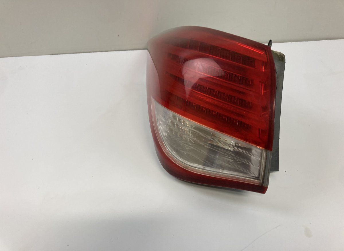 924013Z300 Tail light left HYUNDAI i40 (VF) (2011-2019)