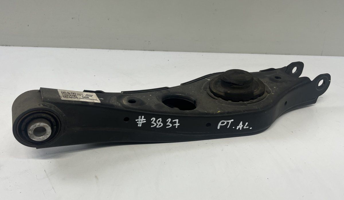 55211M5000 Rear Axle Track Control Arm lower Right HYUNDAI NEXO (FE) (2018-)