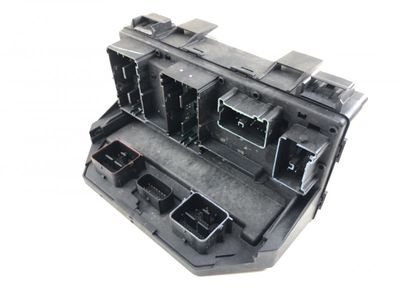 04692315AI Кутия с предпазители JEEP GRAND CHEROKEE IV (WK, WK2) (2010-2021)