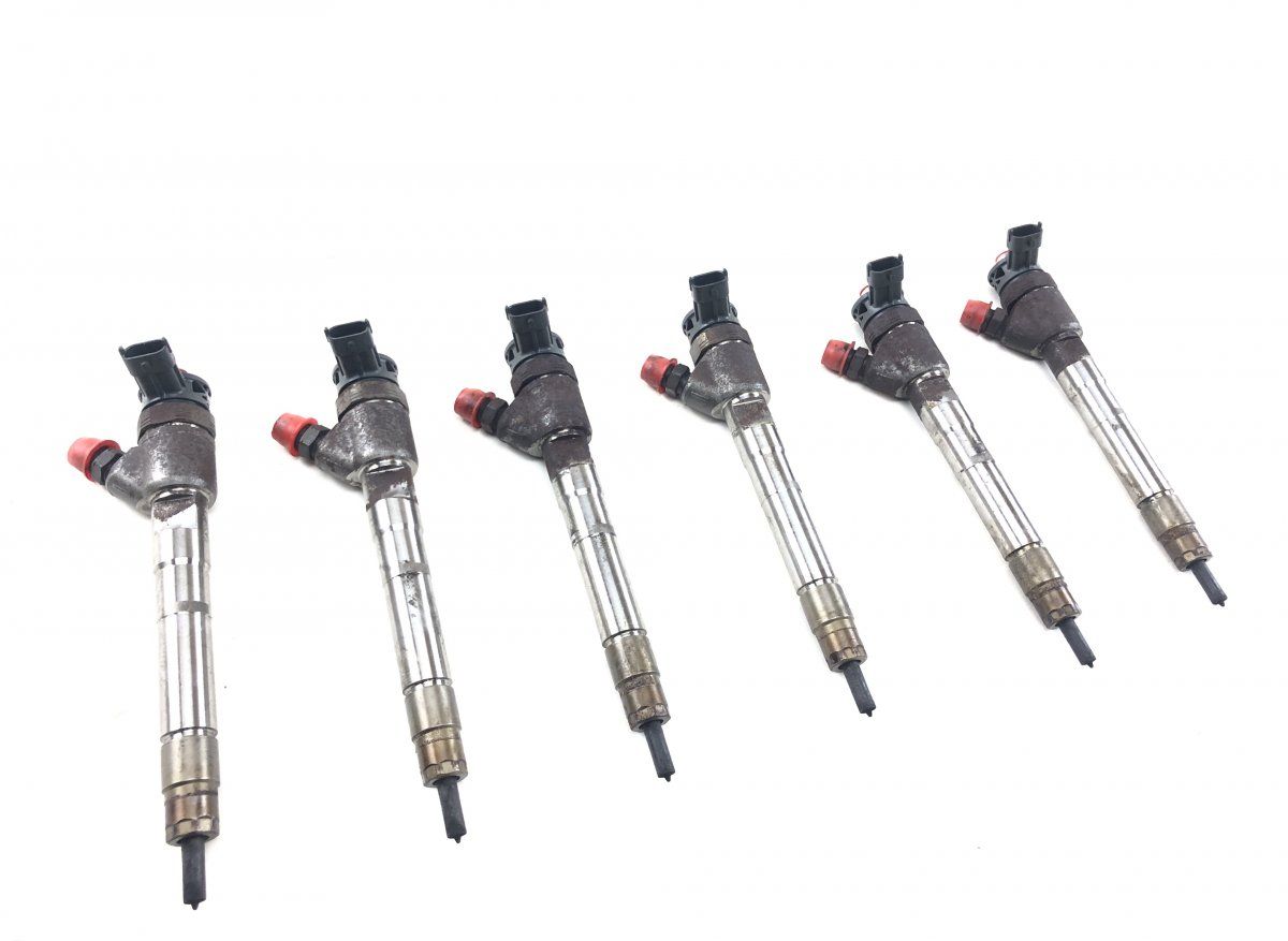0445110523 Fuel injector set JEEP GRAND CHEROKEE IV (WK, WK2) (2010-2021)