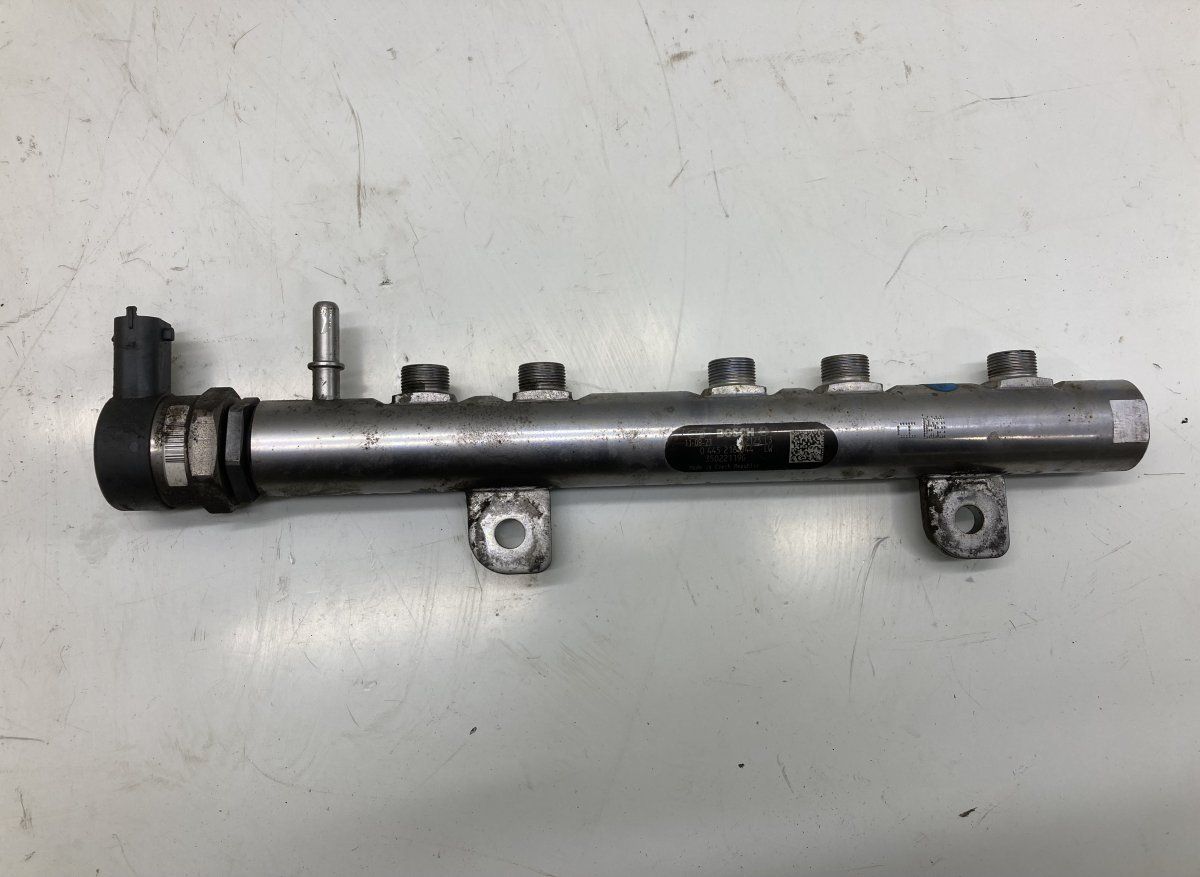35022119G 0445216044 Fuel Distributor / fuel rail JEEP GRAND CHEROKEE IV (WK, WK2) (2010-2021)