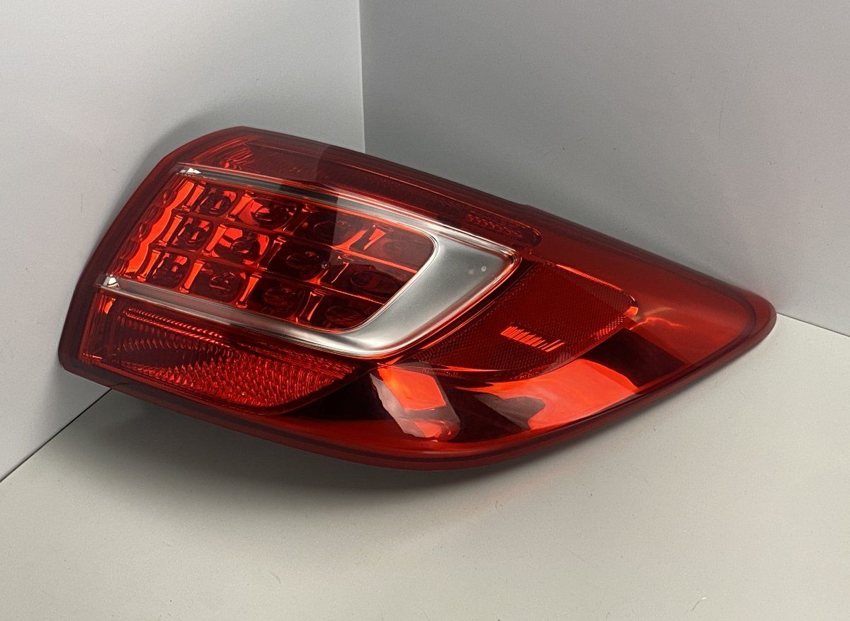 R924023W0 924023W0 Tail light, right KIA SPORTAGE III (SL) (2010-2015)