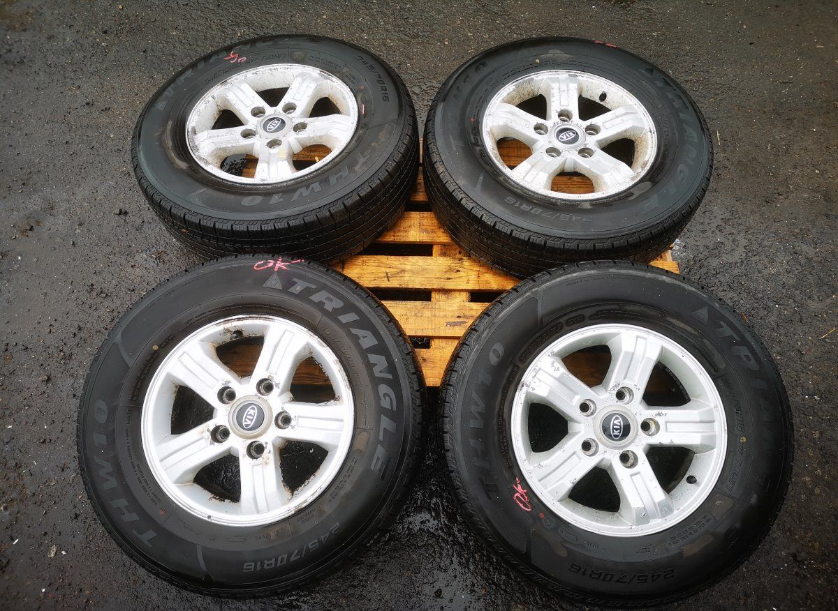 16X7JJ ET45 5/139.7/95.3 Rim set With Tyres 4 pcs KIA SORENTO I (JC) (2002-2009)