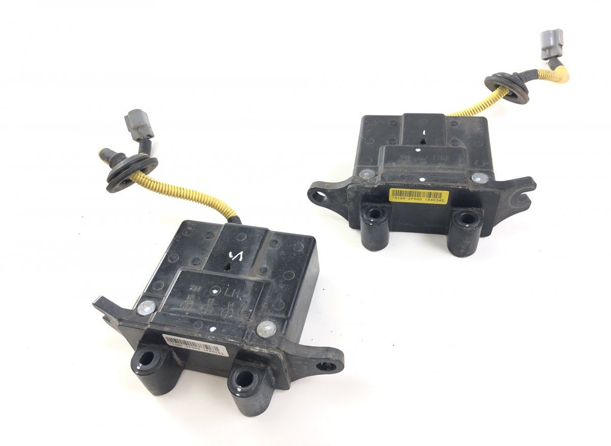 791502P000 Set of bonnet (hood) actuators  KIA SORENTO II (XM) (2009-2015)