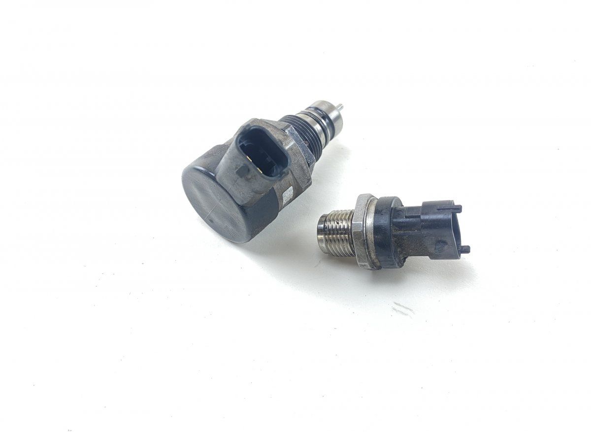 0281006017 0281006064 Fuel pressure regulator set LAND ROVER RANGE ROVER IV (LG/L405) (2012-2021)