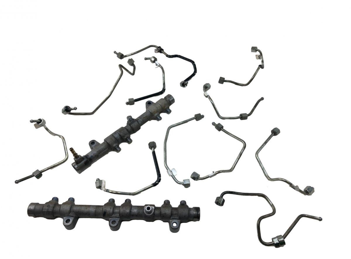 0445218024 0445218020 Fuel Distributor / fuel rail LAND ROVER RANGE ROVER IV (LG/L405) (2012-2021)
