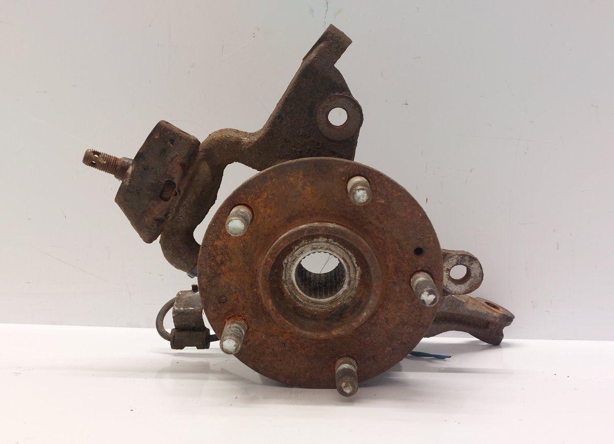 Wheel bearing housing front right KIA CEE&#39;D I (ED) (2006-2012)
