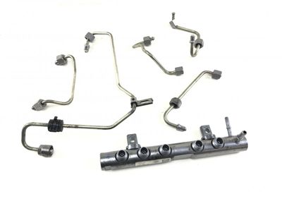 LR139723 Разпределител на гориво / горивна релса LAND ROVER EVOQUE II (L551) (2018-)