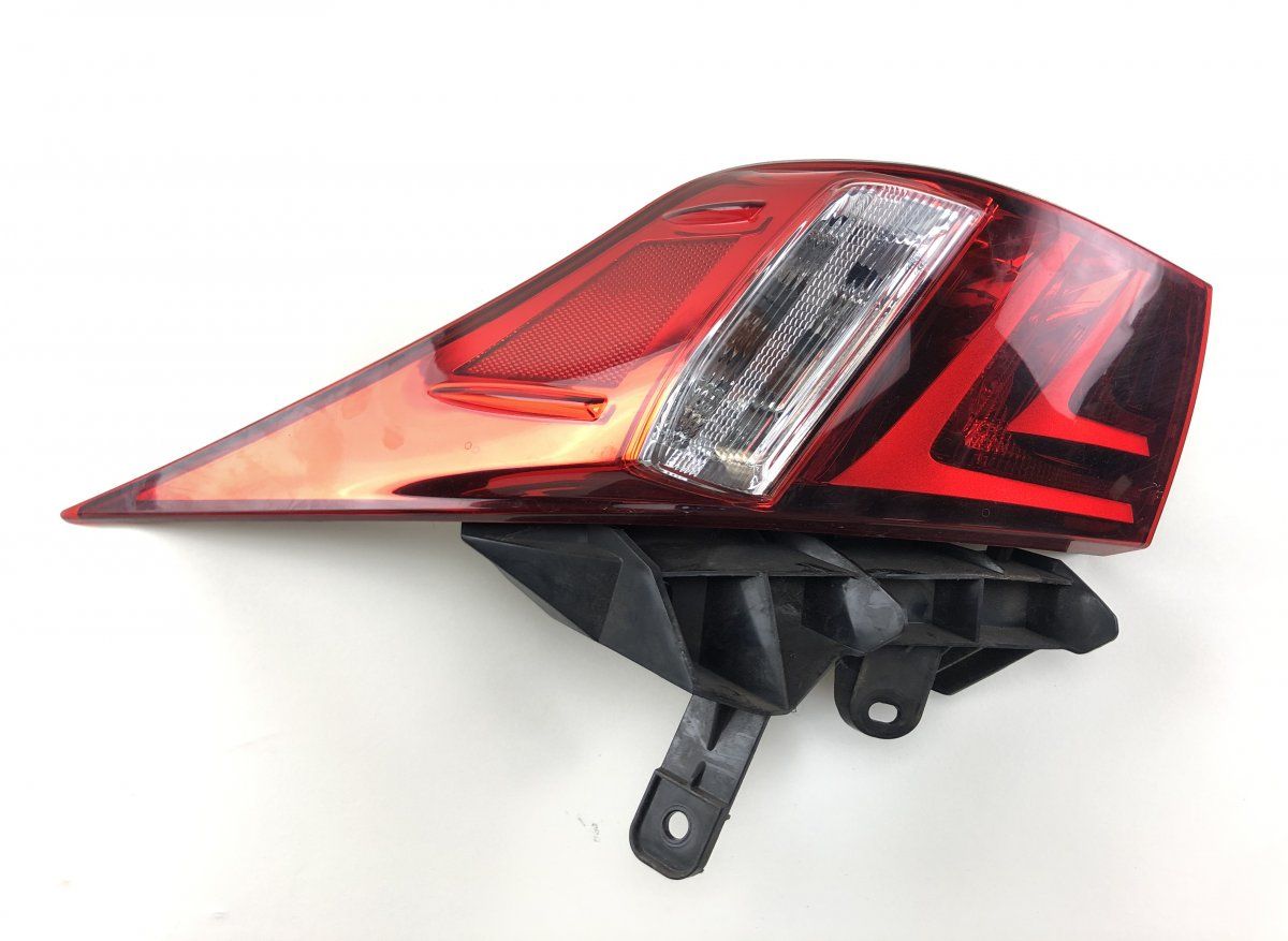 8156153280 A4M2220000 Tail light left LEXUS IS III (XE30) (2013-)