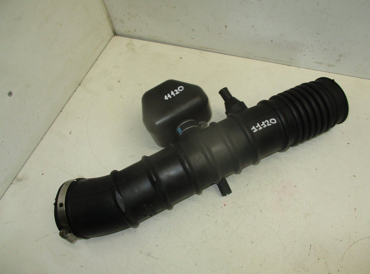 1788131160 Air intake resonator box pipe LEXUS GS III (2005-2011)