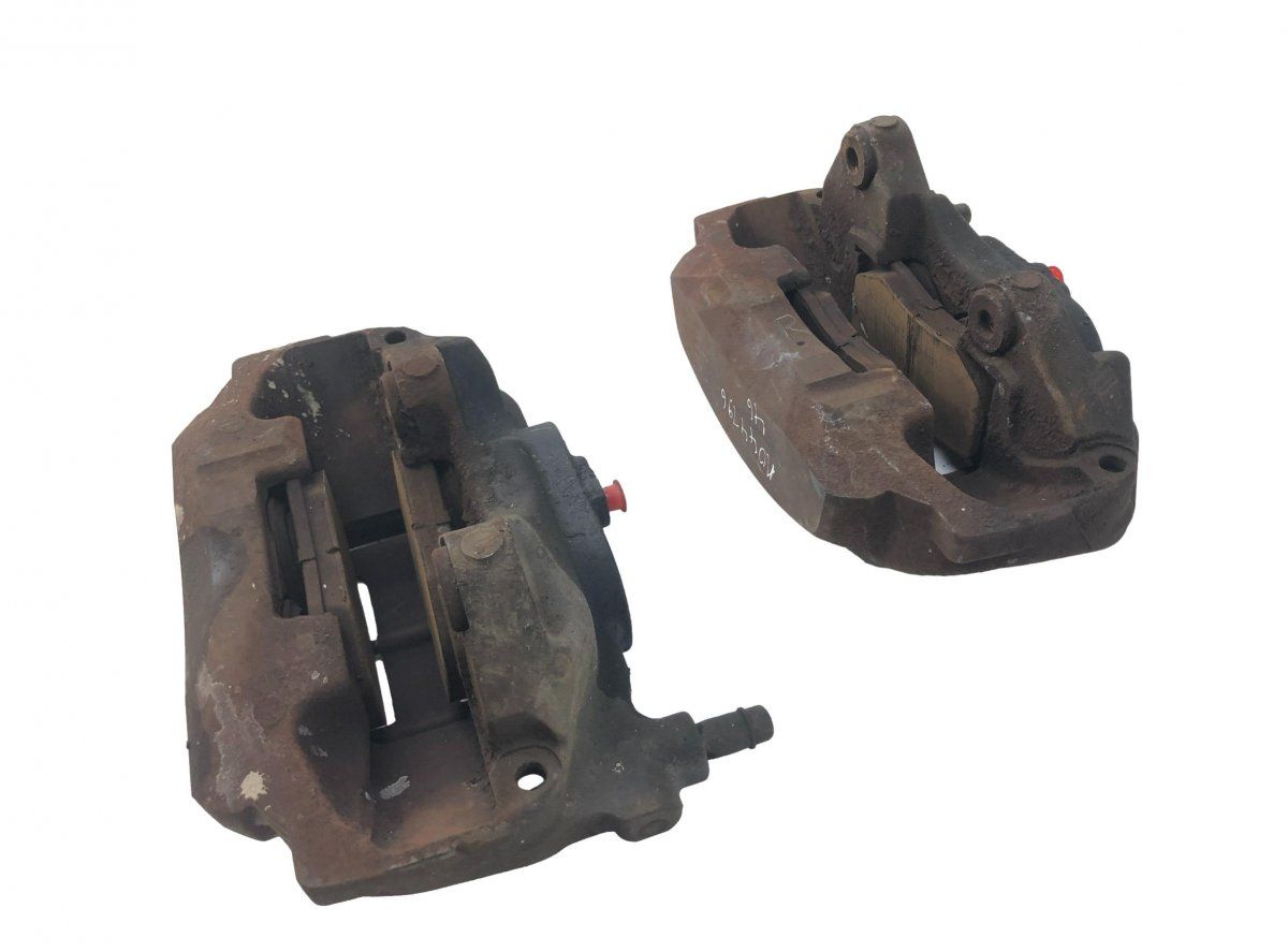 4775022460 4778130260 Brake caliper front set LEXUS GS III (2005-2011)