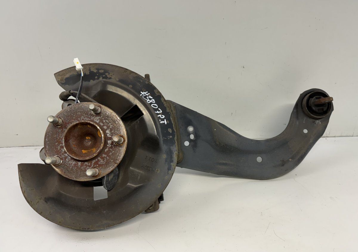 B45A-26-11X B45A-28-200 B45A2611X B45A28200 Wheel bearing housing rear right MAZDA 3 III (BM) (2013-2018)