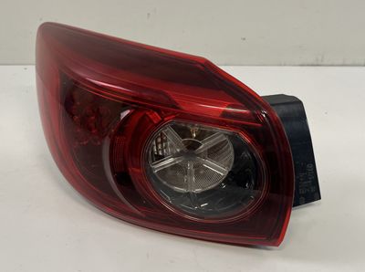 B45D51160 Стоп ляв MAZDA 3 III (BM) (2013-2018)