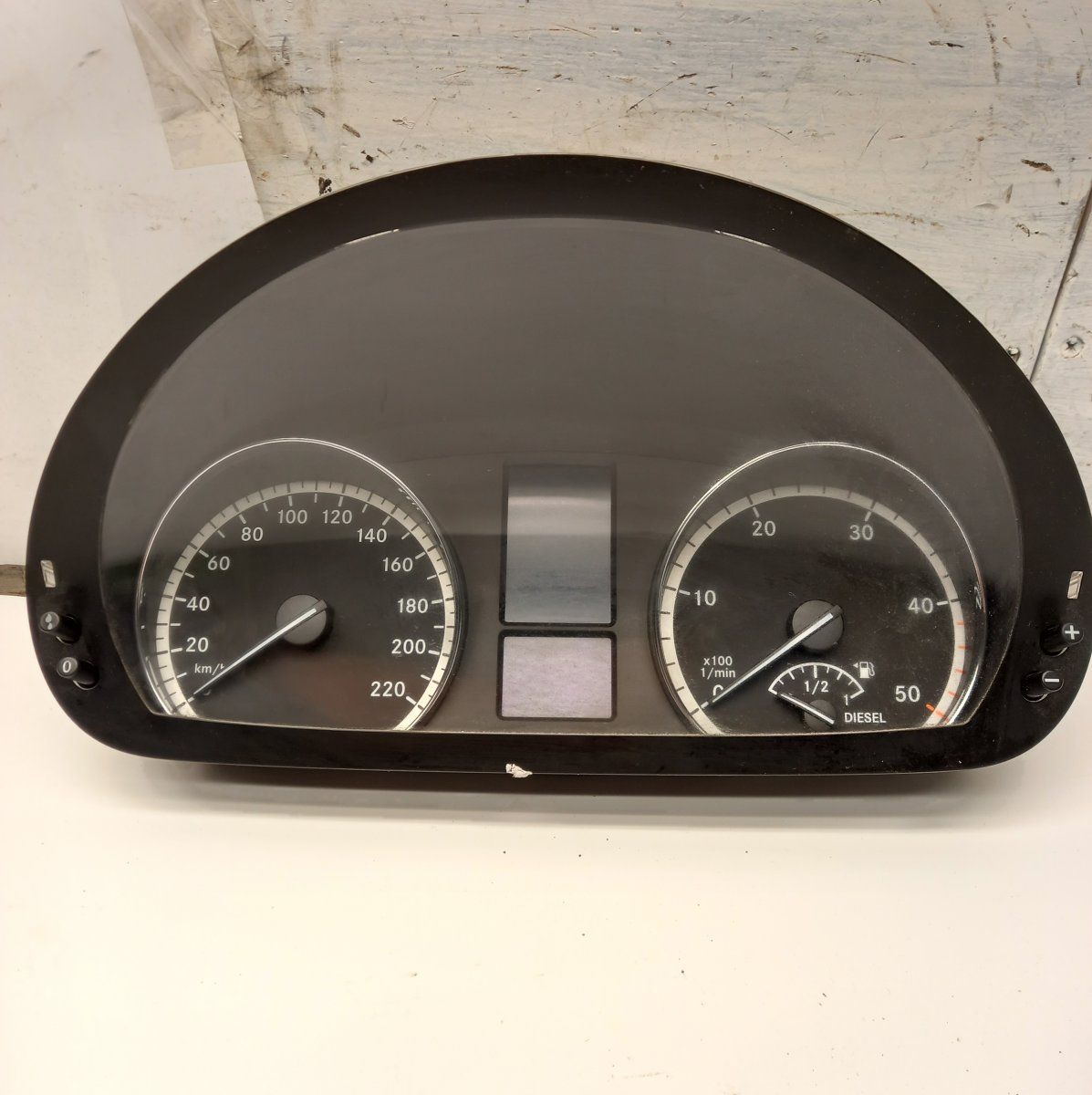 A6394464121 Instrument Cluster MERCEDES-BENZ VITO / VIANO (W639) (2003-2014)