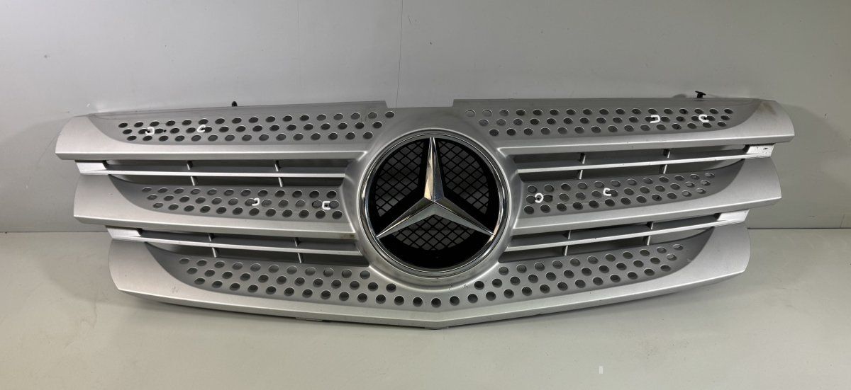 A4478880023 Radiator Grille MERCEDES-BENZ VITO / V-CLASS (W447) (2014-)