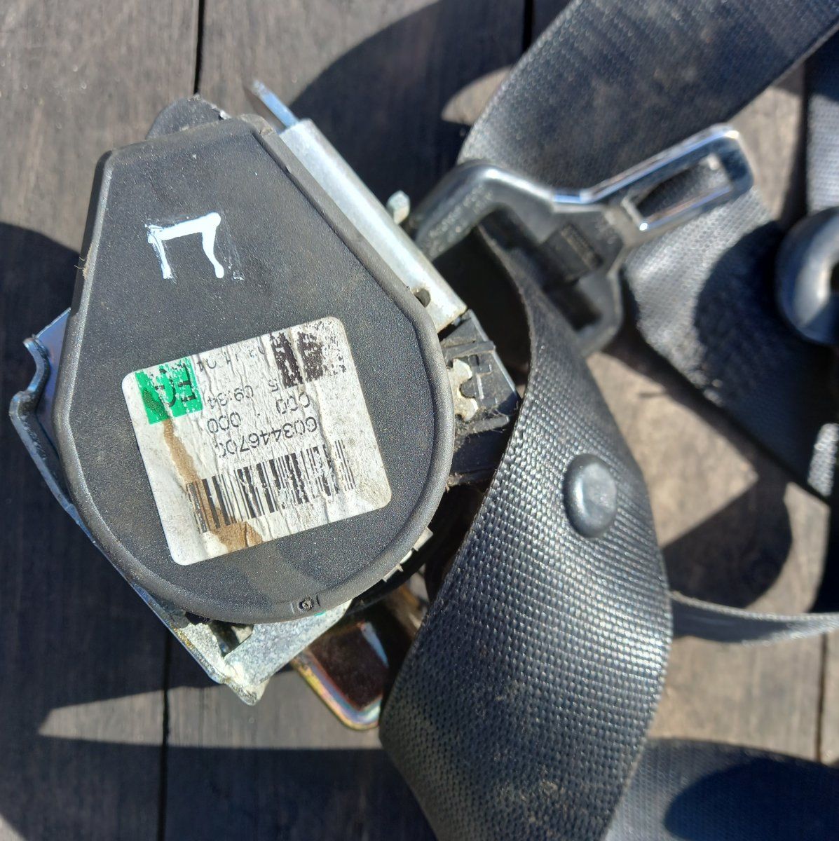 A6398603785 A6398603985 6398603785 398603985 Seat Belt Front Right MERCEDES-BENZ VITO / VIANO (W639) (2003-2014)