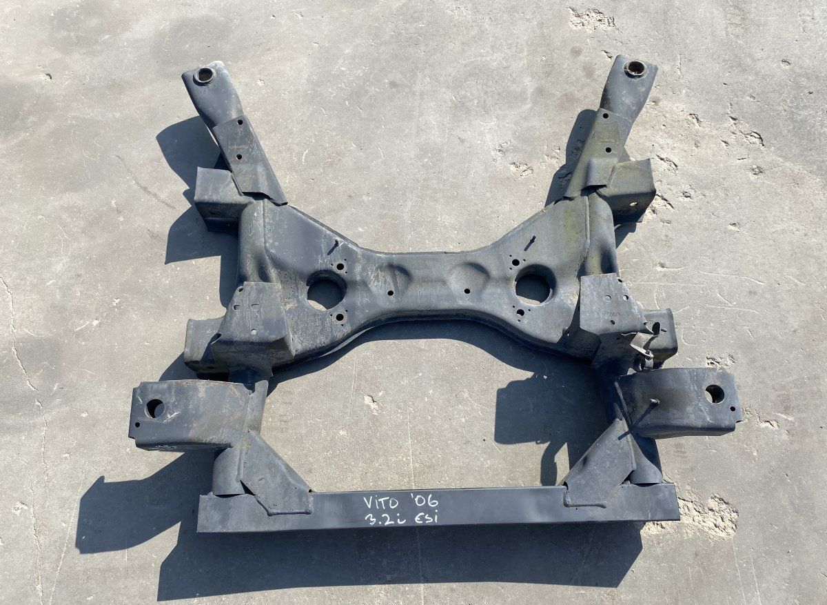 6393301806 Front Axle Beam MERCEDES-BENZ VITO / VIANO (W639) (2003-2014)