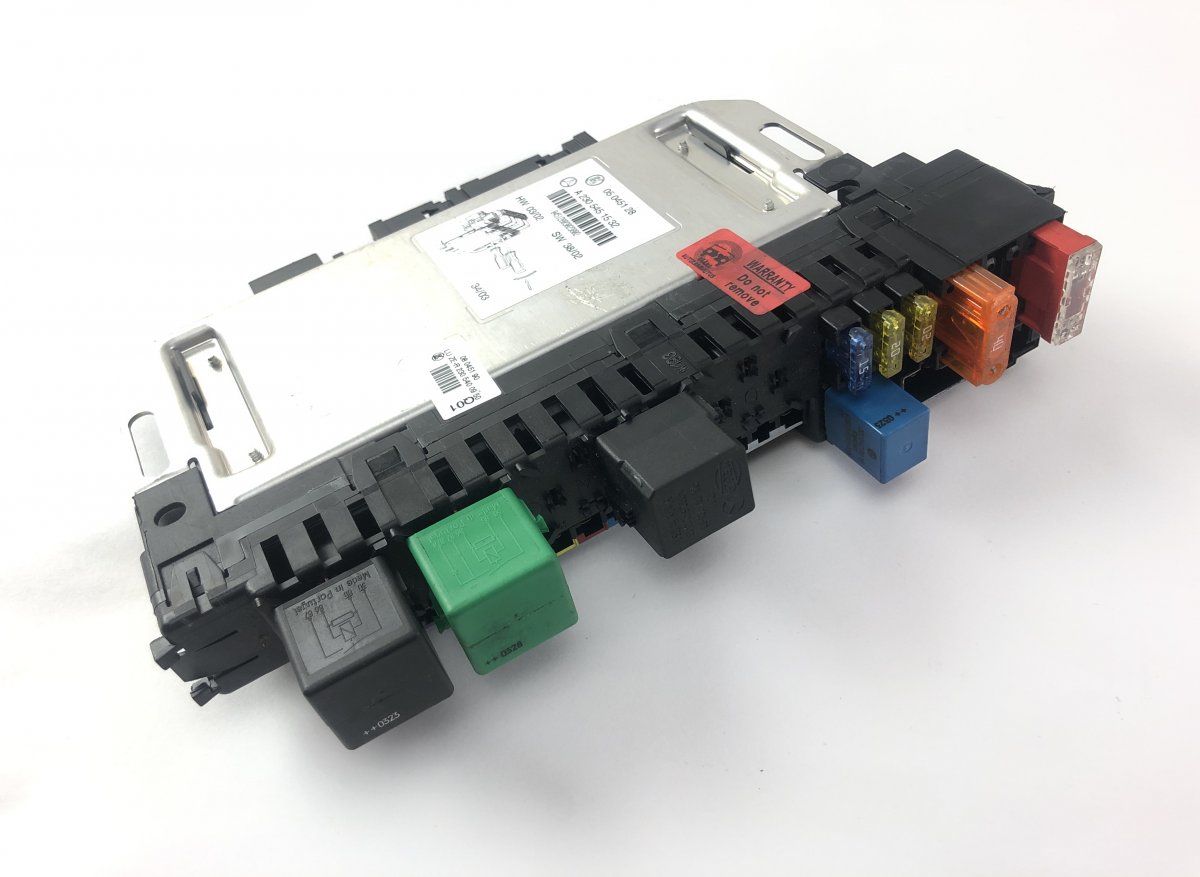 10091518 Fuse box MERCEDES-BENZ SL-CLASS (R230) (2001-2012)