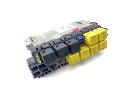 05045117 Кутия за предпазители MERCEDES-BENZ SL-CLASS (R230) (2001-2012)