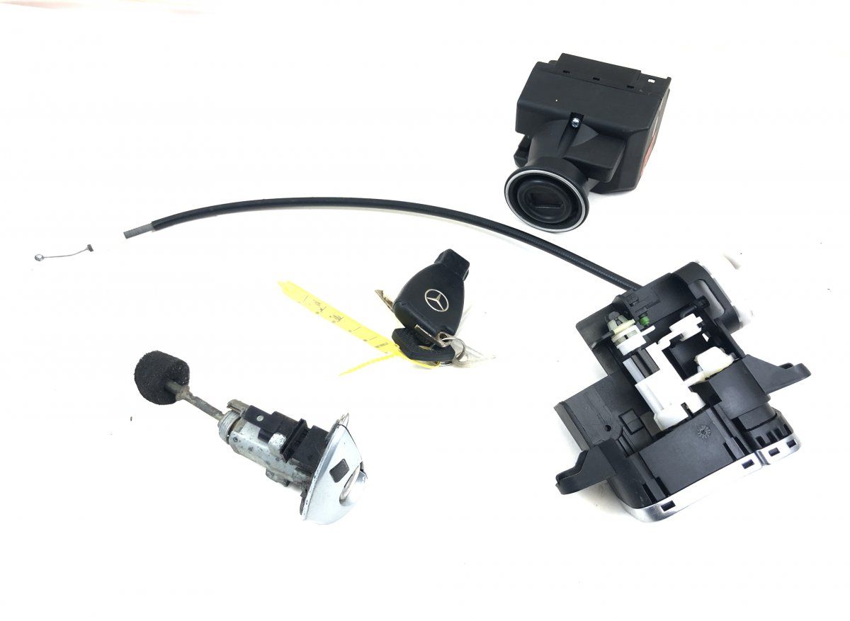 A2305452308 Ignition switch lock (ignition barrel) MERCEDES-BENZ SL-CLASS (R230) (2001-2012)