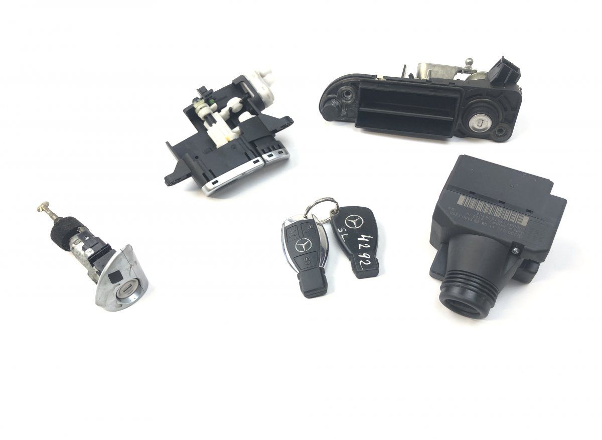 A2305452308 Ignition switch lock (ignition barrel) MERCEDES-BENZ SL-CLASS (R230) (2001-2012)