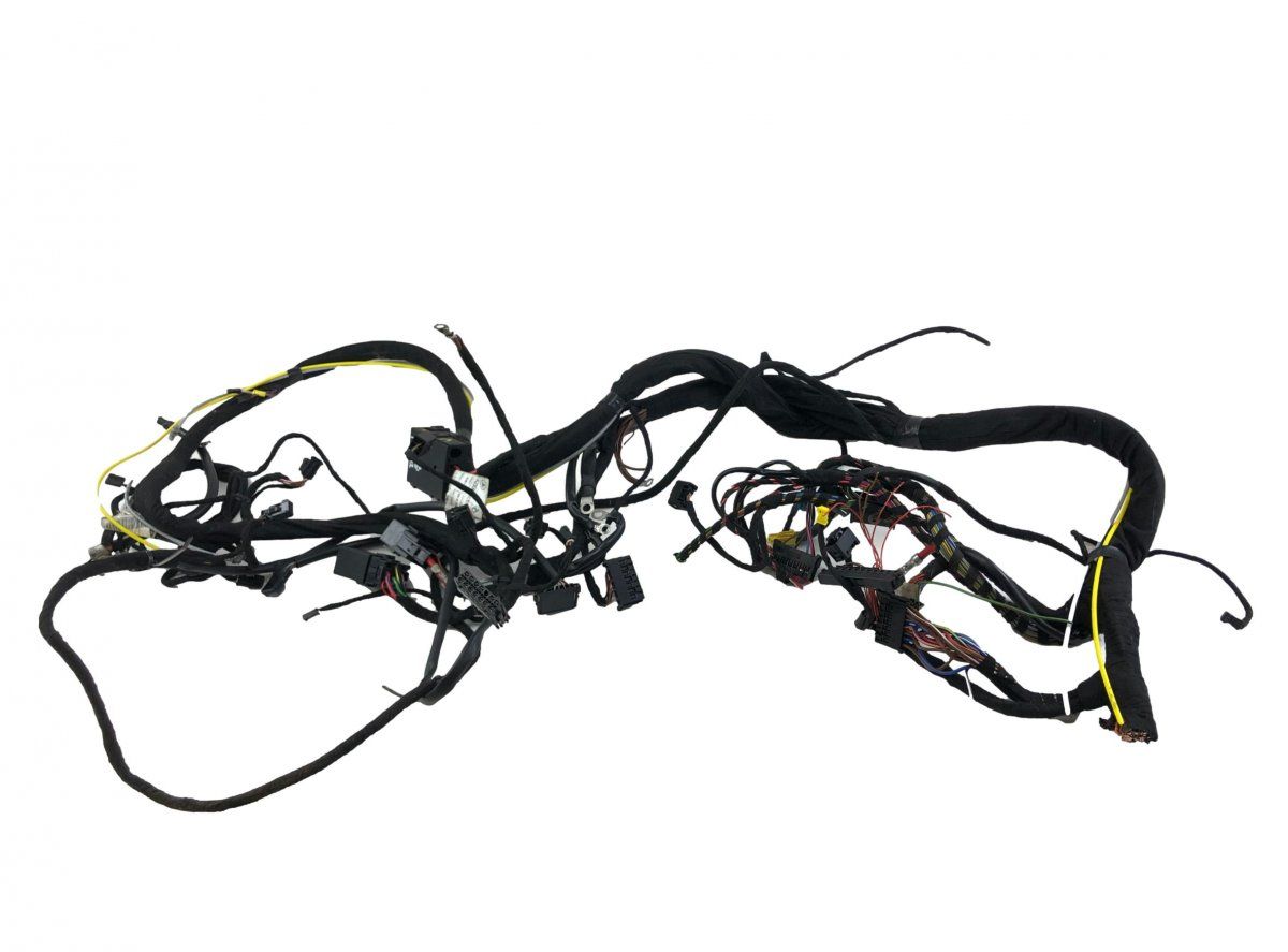 A2305406705 Battery / parts, other MERCEDES-BENZ SL-CLASS (R230) (2001-2012)
