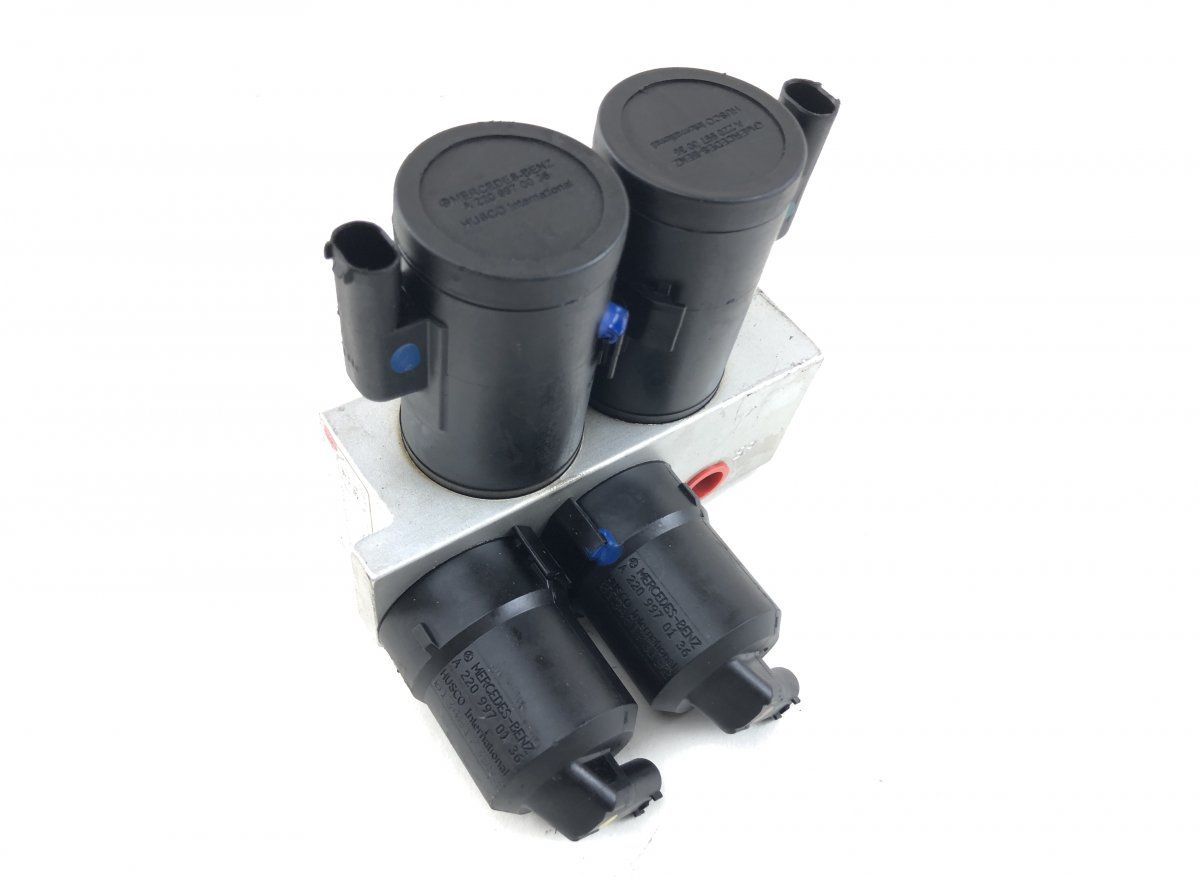 A2203200358 A2203201258 Air suspension / self-levelling suspension, other MERCEDES-BENZ SL-CLASS (R230) (2001-2012)