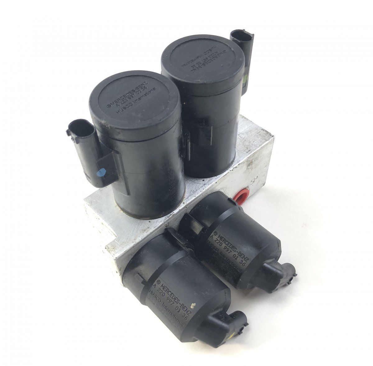 A2203200358 A2203201258 Air suspension / self-levelling suspension, other MERCEDES-BENZ SL-CLASS (R230) (2001-2012)