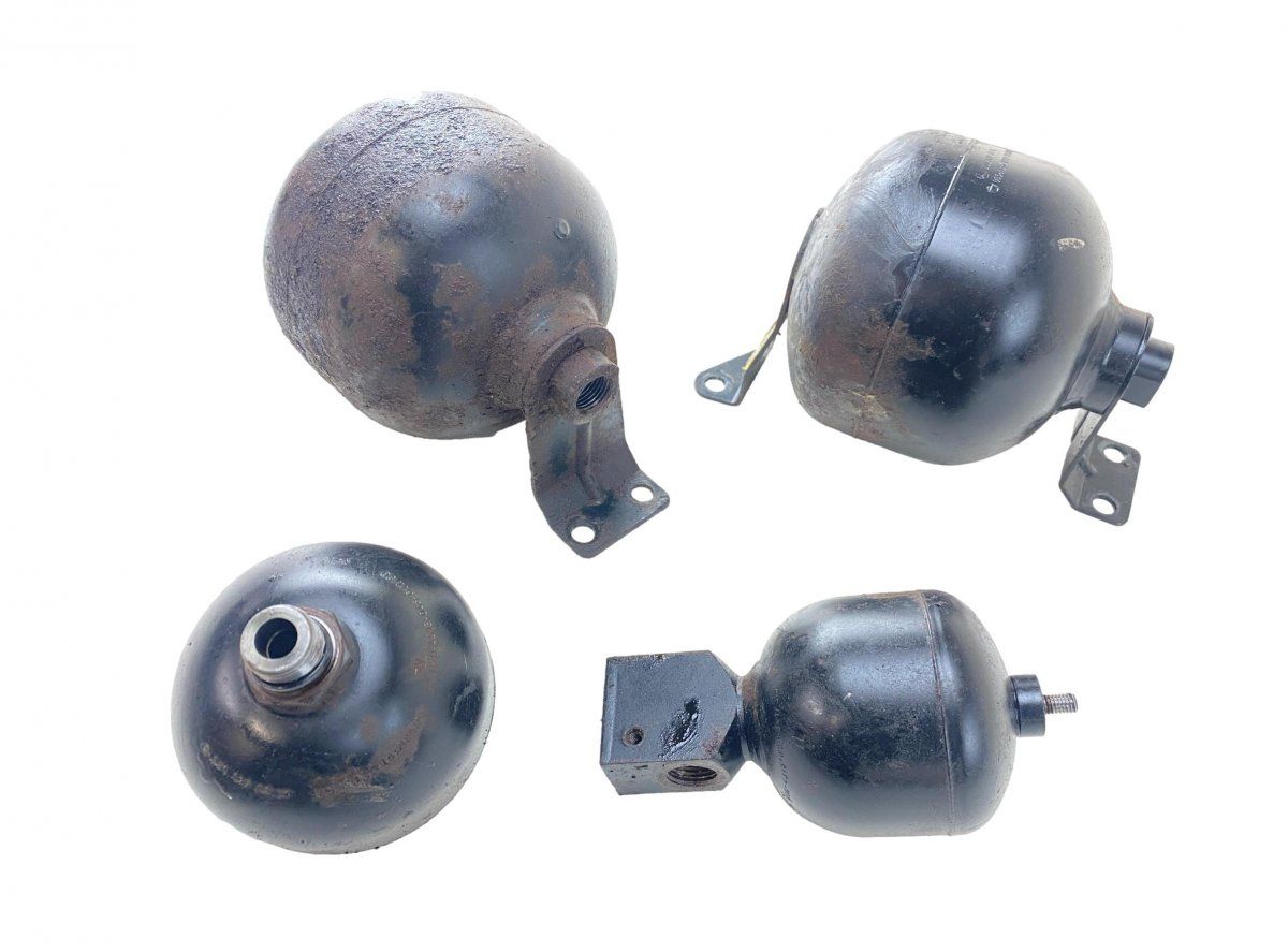 A2203270115 A2203270215 A2203200415 Air spring load accumulator set MERCEDES-BENZ SL-CLASS (R230) (2001-2012)