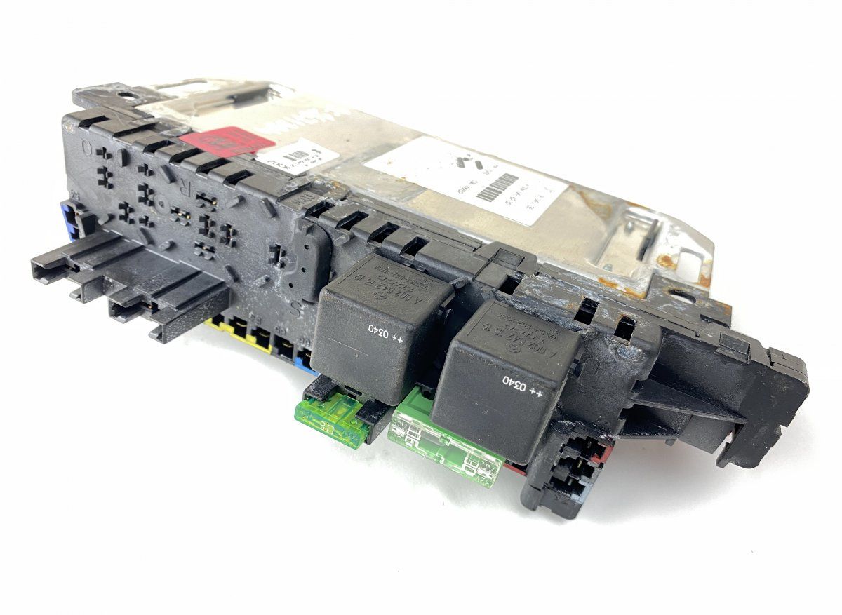 05045139 05045135 05045131 Fuse box MERCEDES-BENZ SL-CLASS (R230) (2001-2012)
