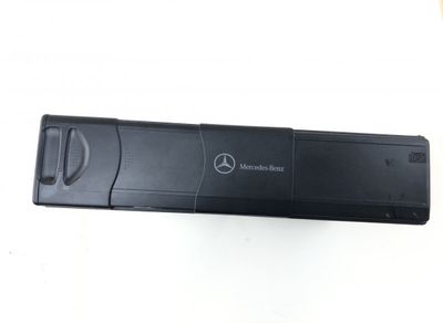 A2038209089 CD чейнджър MERCEDES-BENZ SL-CLASS (R230) (2001-2012)