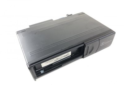 A2208274642 CD чейнджър MERCEDES-BENZ SL-CLASS (R230) (2001-2012)