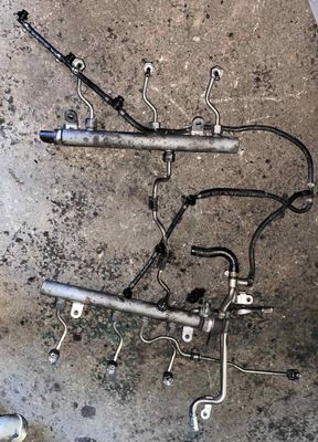 Fuel Distributor / fuel rail MERCEDES-BENZ S-CLASS (W221) (2005-2013)
