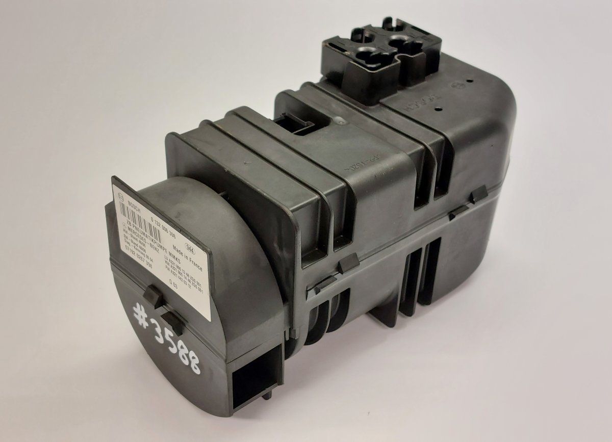 A2218001348 A2218001448 A2214420312 0132006398 Central Locking Vacuum Pump MERCEDES-BENZ S-CLASS (W221) (2005-2013)