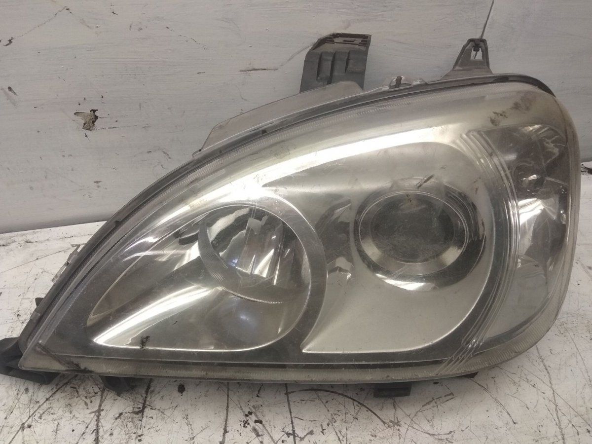 Headlight left MERCEDES-BENZ ML-CLASS (W163) (1998-2005)