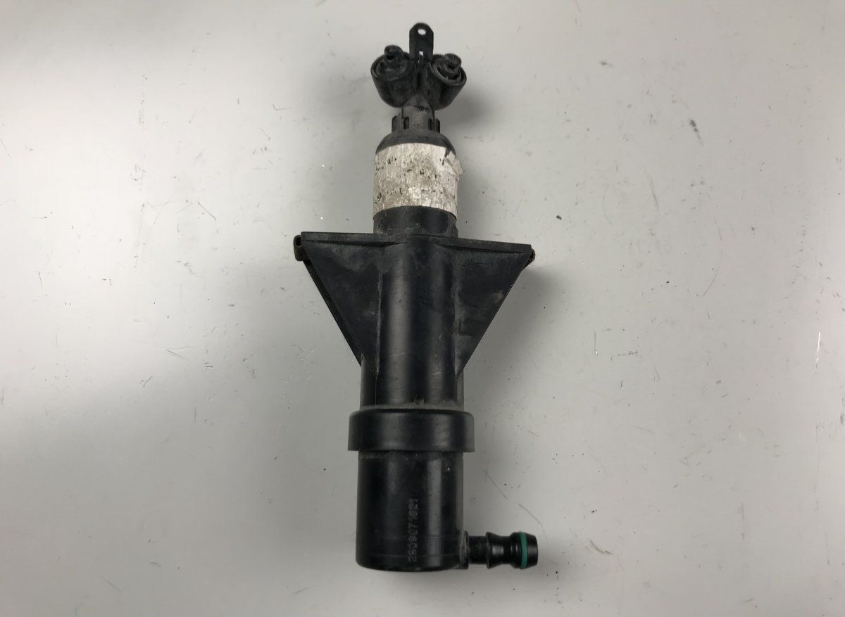 A1638600547 Headlight Washer Nozzle Left MERCEDES-BENZ ML-CLASS (W164) (2005-2011)