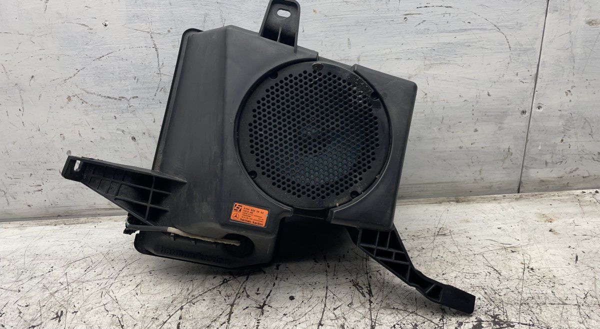 Subwoofer MERCEDES-BENZ GL-CLASS (X164) (2006-2012)