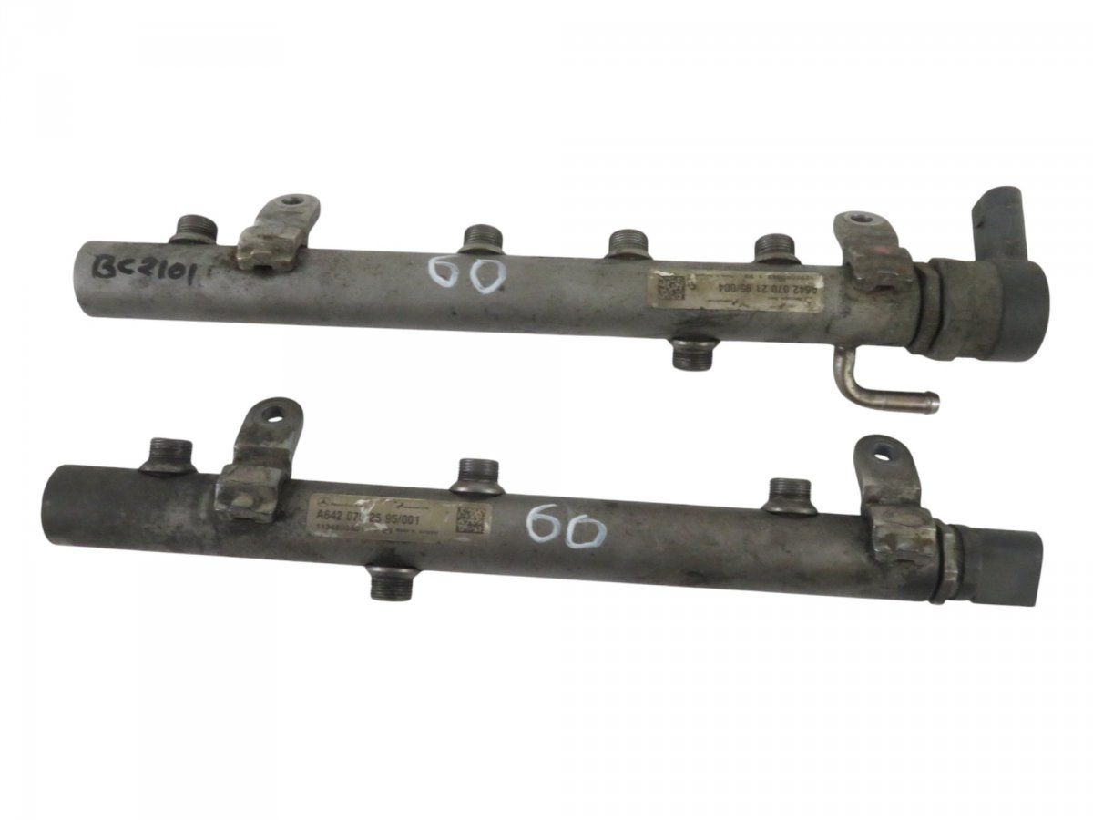 A6420702595 A6420702195 Fuel Distributor / fuel rail MERCEDES-BENZ E-CLASS (W212) (2009-2016)