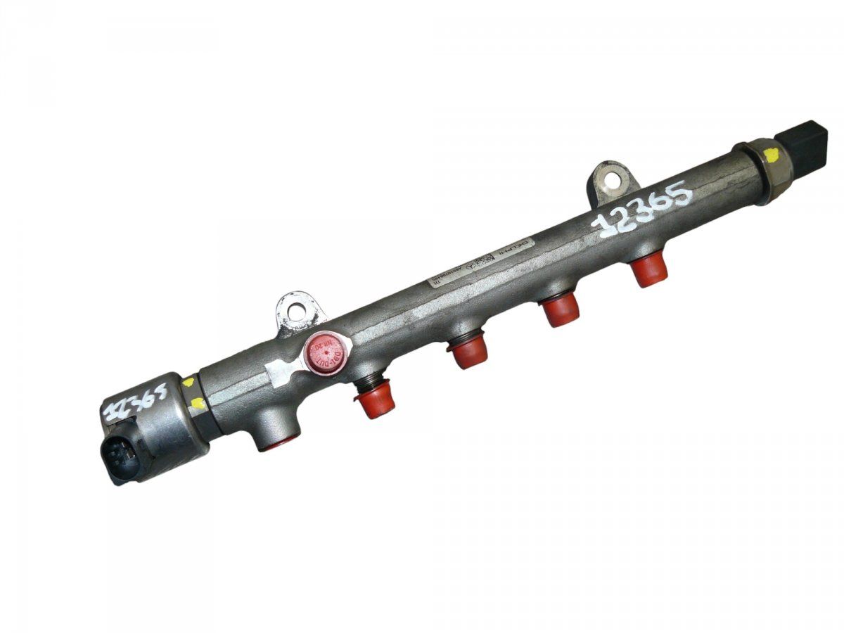 Fuel Distributor / fuel rail MERCEDES-BENZ E-CLASS (W212) (2009-2016)