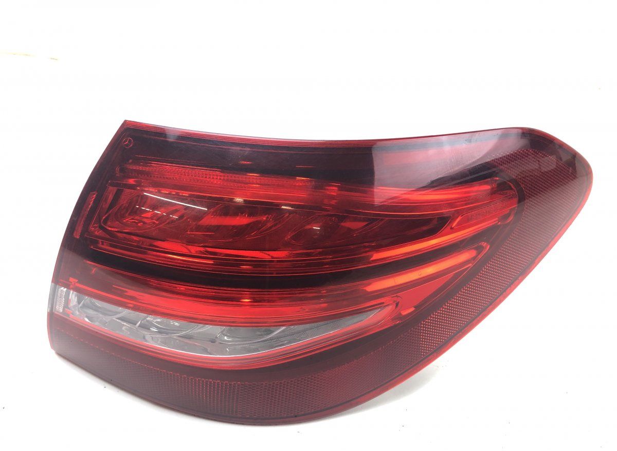 A2059060303 Tail light, right MERCEDES-BENZ C-CLASS (W205) (2013-2021)