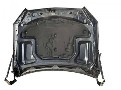 A2058800357 капак на двигателя MERCEDES-BENZ C-CLASS (W205) (2013-2021)