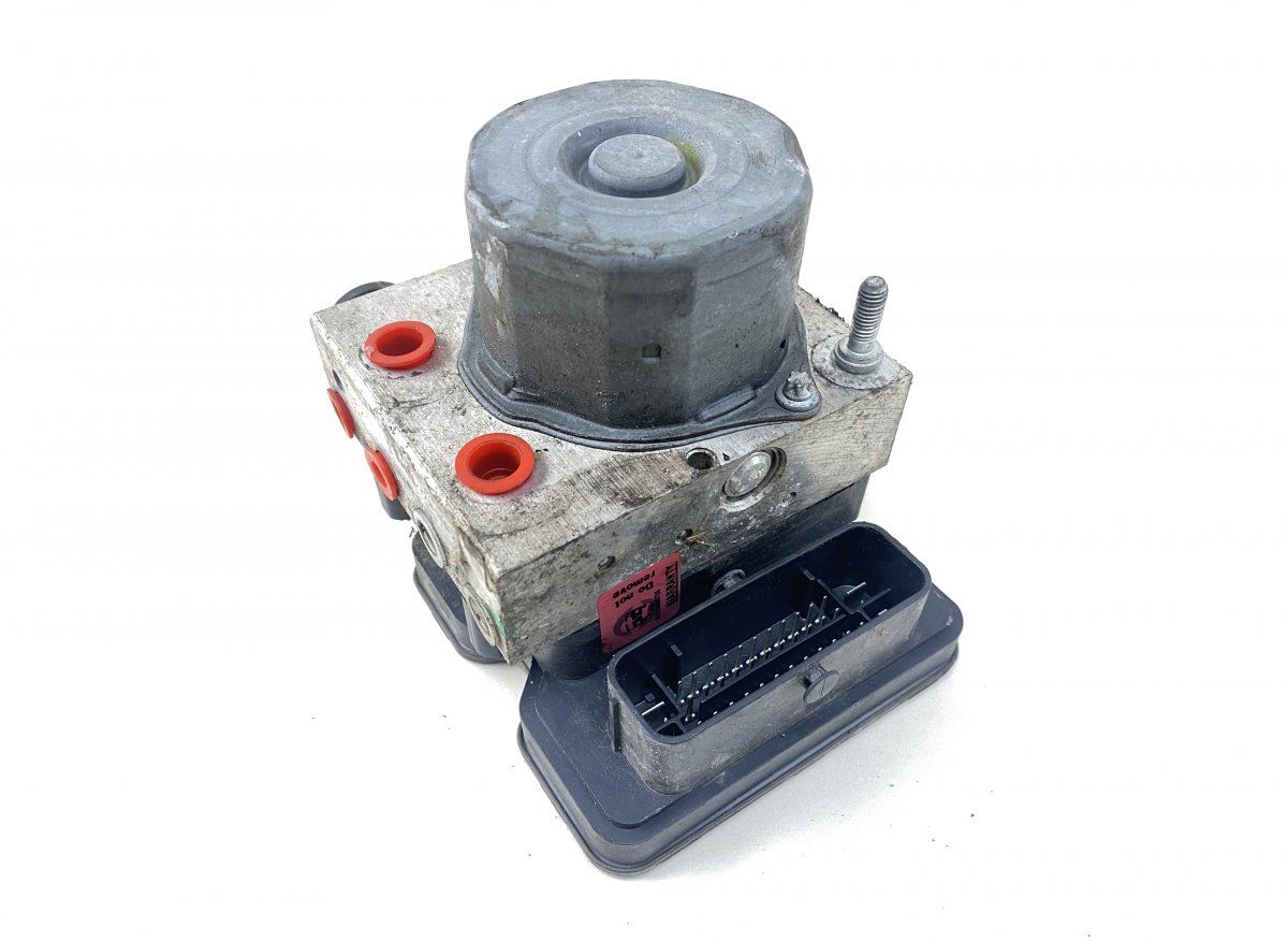 A1764310300 ABS hydraulic unit / pump MERCEDES-BENZ CLA (C117, X117) (2013-2019)