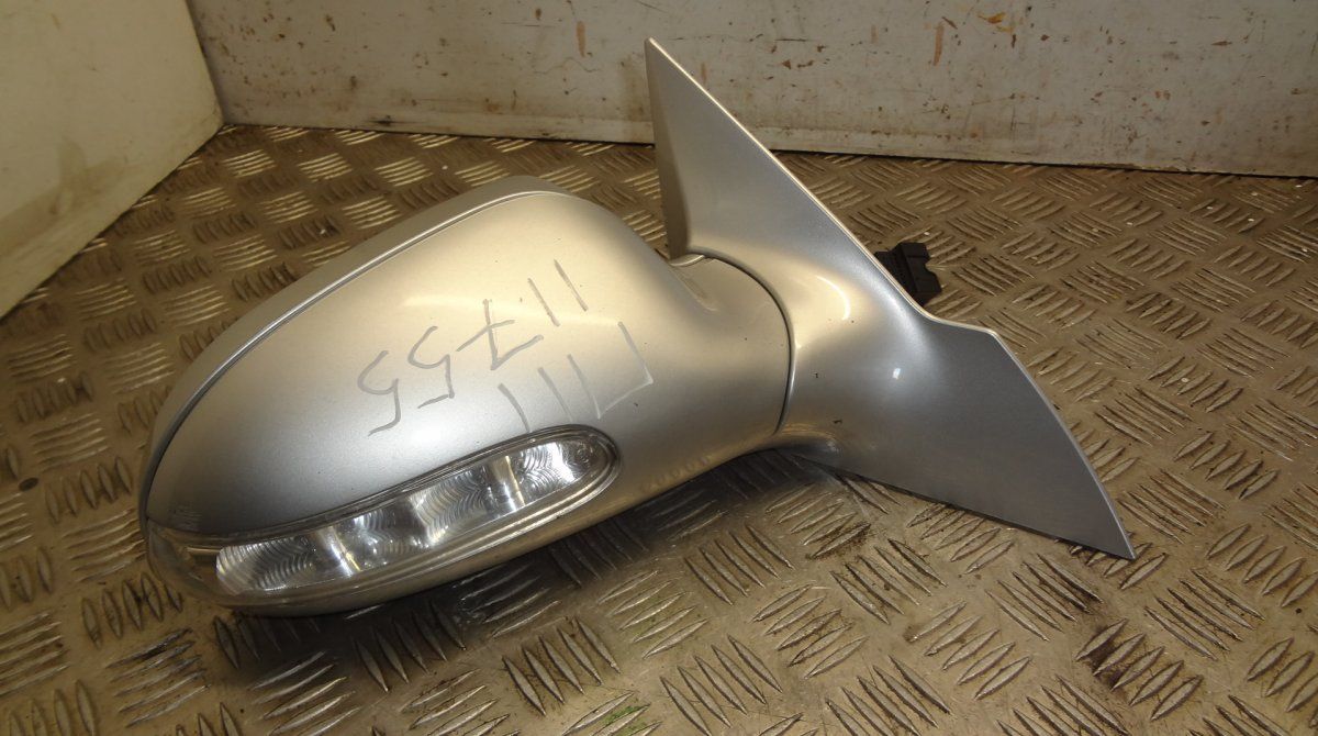 Mirror right MERCEDES-BENZ CLK (C209) (2002-2010)