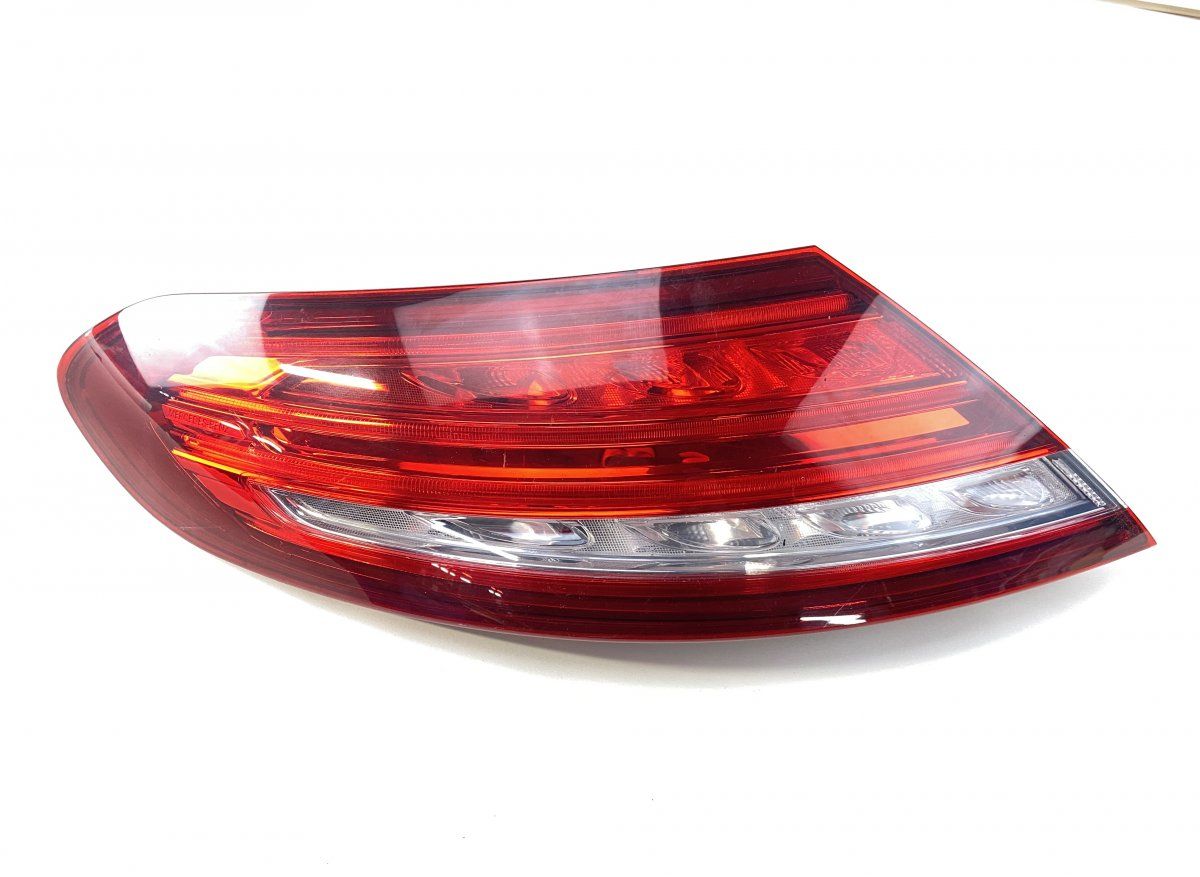 A2059066505 Tail light left MERCEDES-BENZ C-CLASS (W205) (2013-2021)
