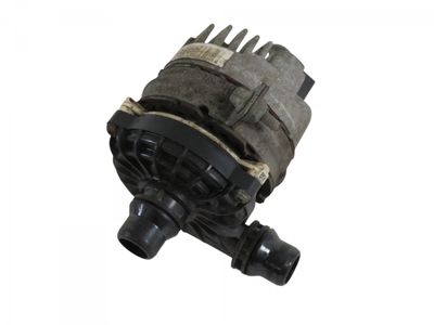 A0005003000 A0005002686 Помпа за циркулация на охлаждащата течност MERCEDES-BENZ C-CLASS (W205) (2013-2021)