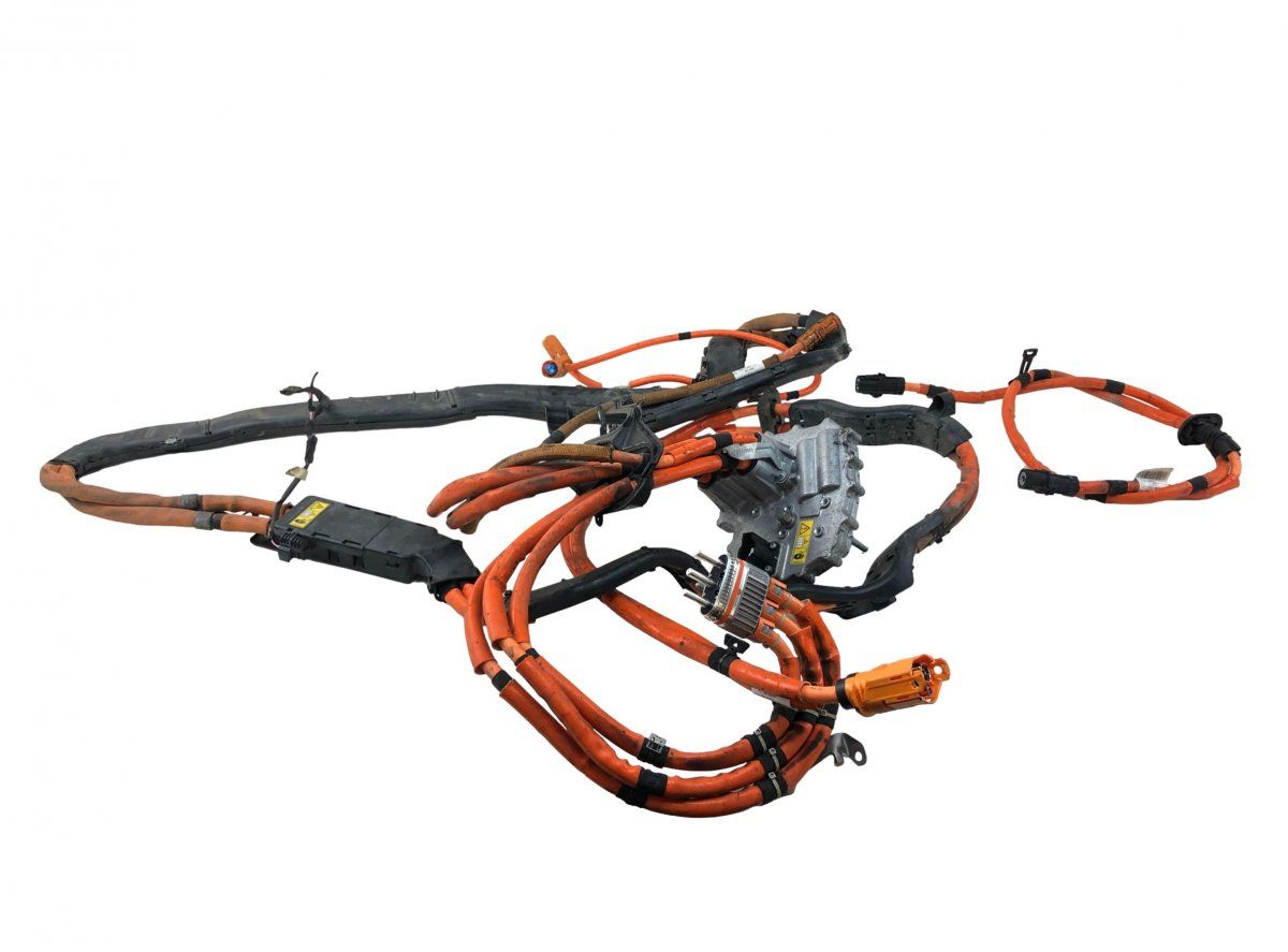 A2055403429 A2055405626 Battery Cable MERCEDES-BENZ C-CLASS (W205) (2013-2021)