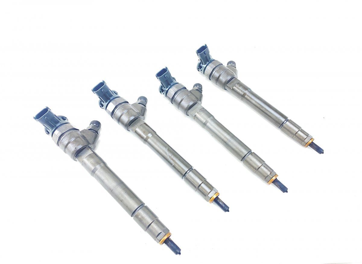 0445110546 0445161554 Fuel injector set MERCEDES-BENZ C-CLASS (W205) (2013-2021)